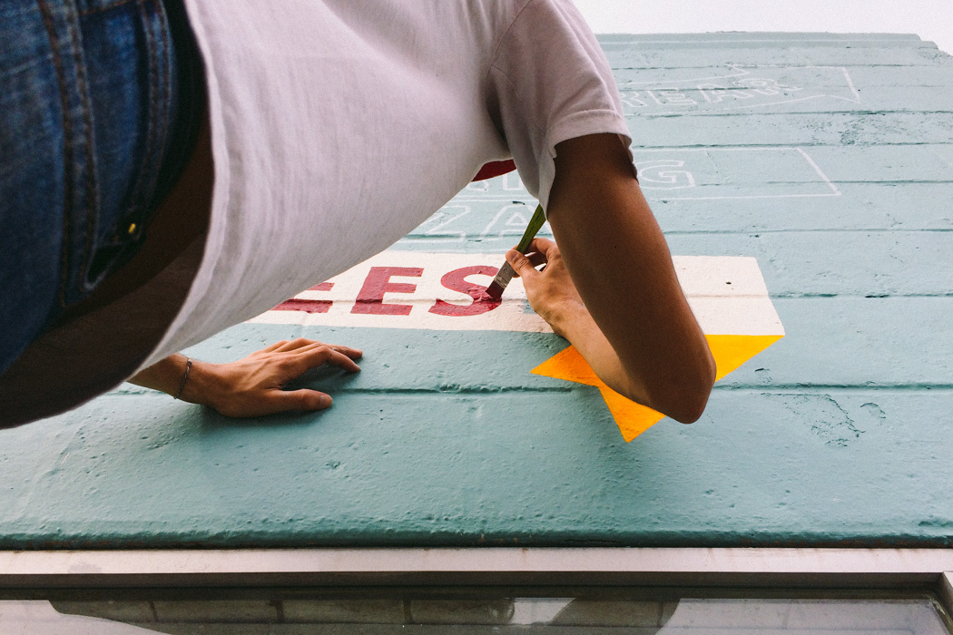 SIGN PAINTING / THE HEIGHTS - angdoo.com/blog